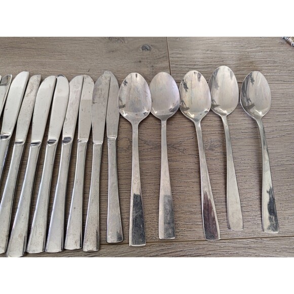 33pcs SILVERWARE Set Forks Knives Spoons Serving Pieces 18/10 - Picture 5 of 6
